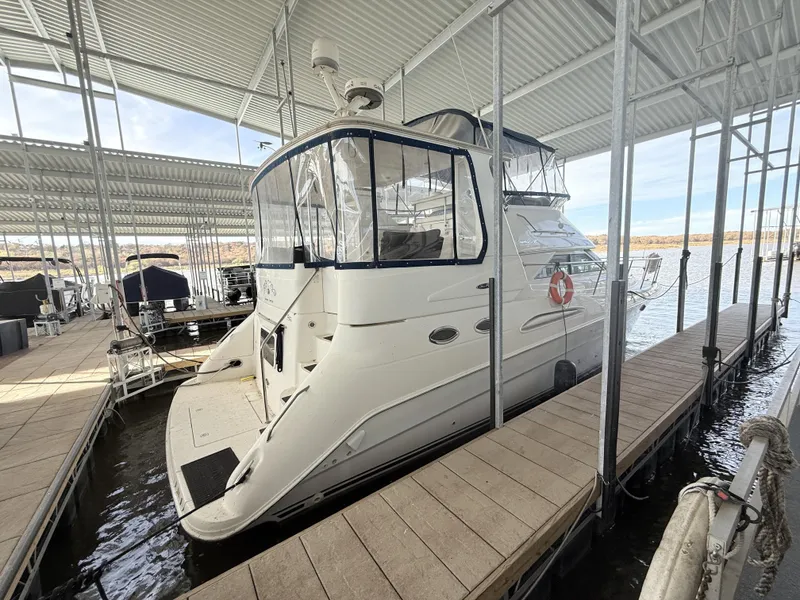 Slide: The Image of Sea Ray 420 Aft Cabin 2001 - 7