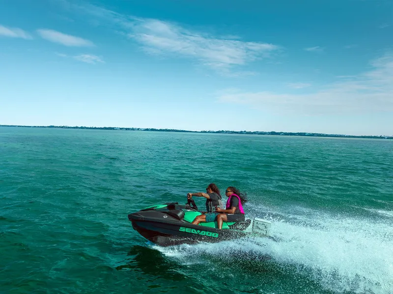 Slide: The Image of Sea-Doo GTI SE 170 Tech Package, Audio, iDF, iBR 2026 - 18