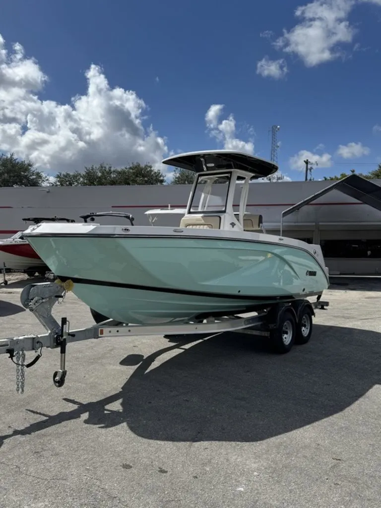 Slide: The Image of Yamaha 222 FSH Sport E 2026 - 1