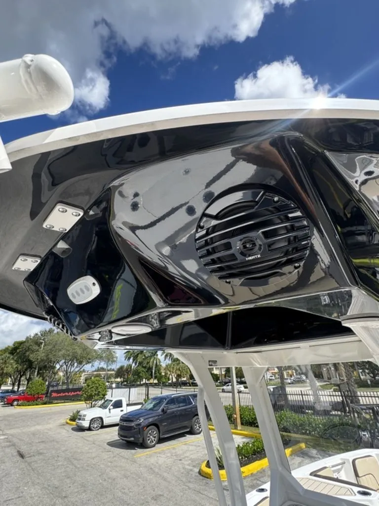 Slide: The Image of Yamaha 222 FSH Sport E 2026 - 17