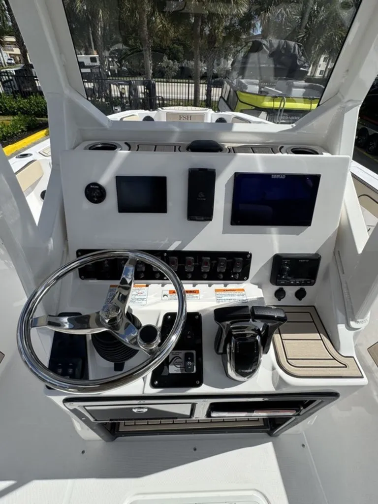 Slide: The Image of Yamaha 222 FSH Sport E 2026 - 18