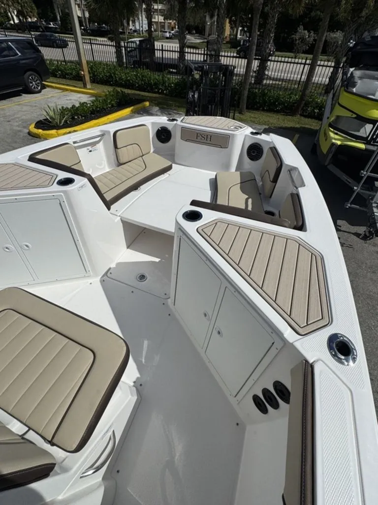 Slide: The Image of Yamaha 222 FSH Sport E 2026 - 24