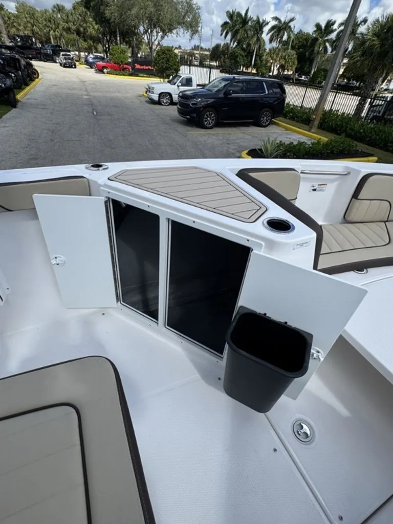 Slide: The Image of Yamaha 222 FSH Sport E 2026 - 34