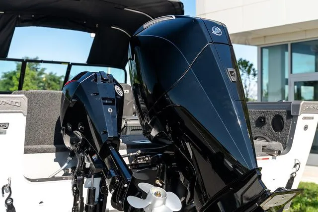 Slide: The Image of Lund 2075 Tyee Sport 2026 - 4