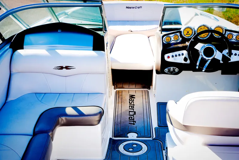 Slide: The Image of MasterCraft X-45 2005 - 16