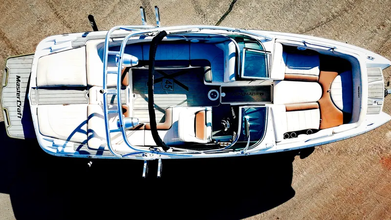 Slide: The Image of MasterCraft X-45 2005 - 6