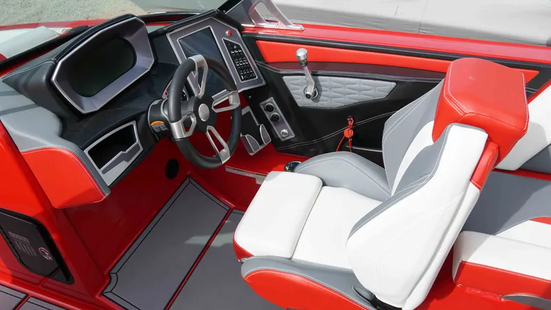 Slide: The Image of MasterCraft X24 2021 - 19