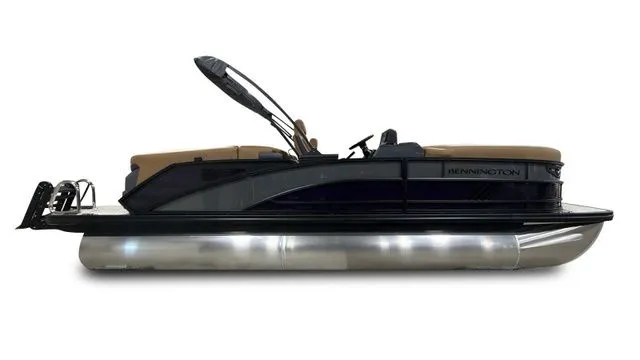 Slide: The Image of Bennington 22MFB Tritoon 2026 - 4