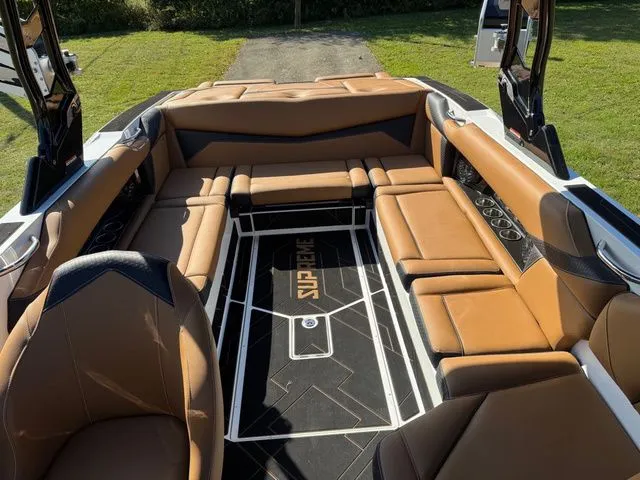 Slide: The Image of Supreme S240 2026 - 15