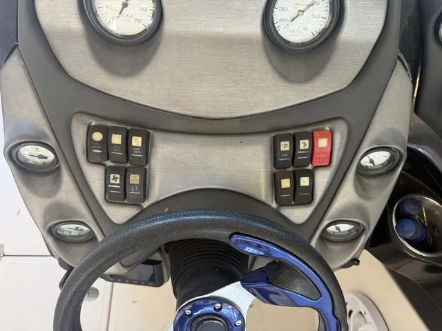 Slide: The Image of Monterey M5 2010 - 19