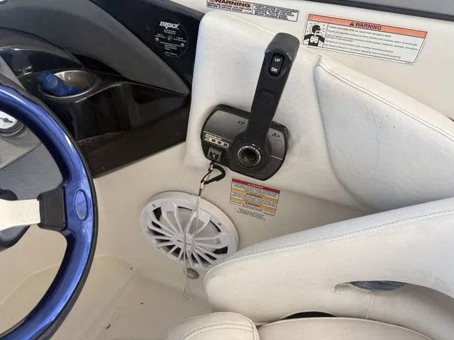 Slide: The Image of Monterey M5 2010 - 20