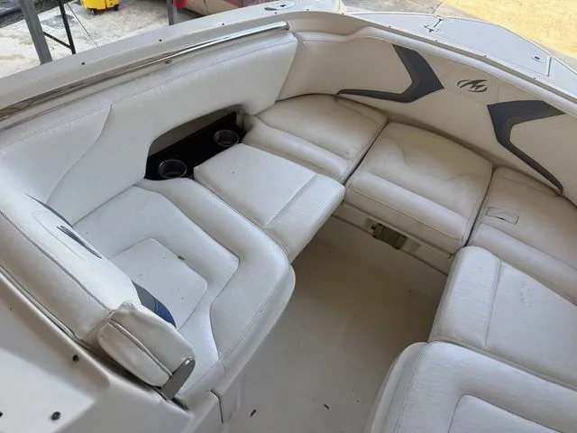 Slide: The Image of Monterey M5 2010 - 27