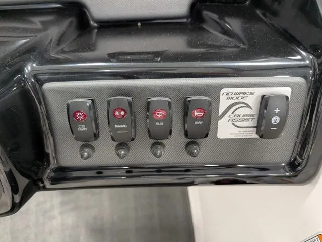 Slide: The Image of Yamaha AR190 2020 - 14