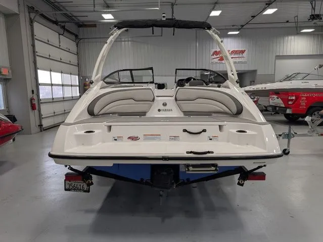 Slide: The Image of Yamaha AR190 2020 - 4