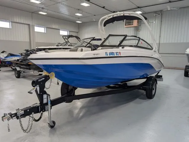 Slide: The Image of Yamaha AR190 2020 - 8