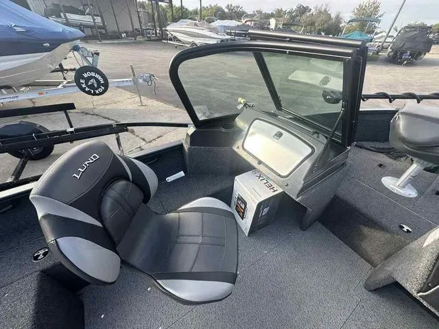 Slide: The Image of Lund 1650 Rebel XL Sport 2025 - 10