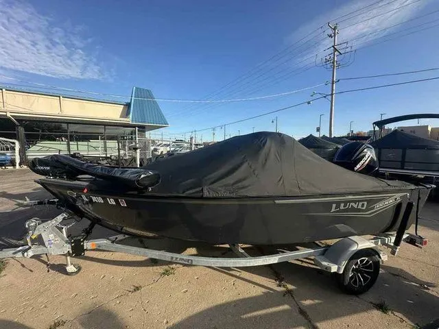 Slide: The Image of Lund 1650 Rebel XL Sport 2025 - 15