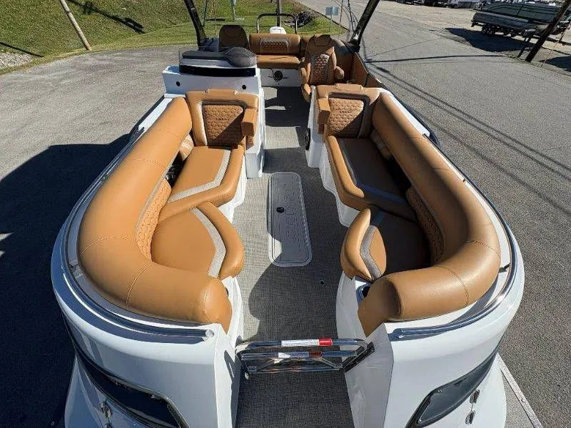 Slide: The Image of Crest Savannah 250 SLSC 2022 - 22