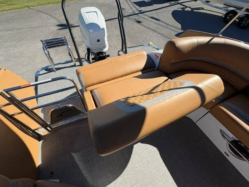 Slide: The Image of Crest Savannah 250 SLSC 2022 - 36