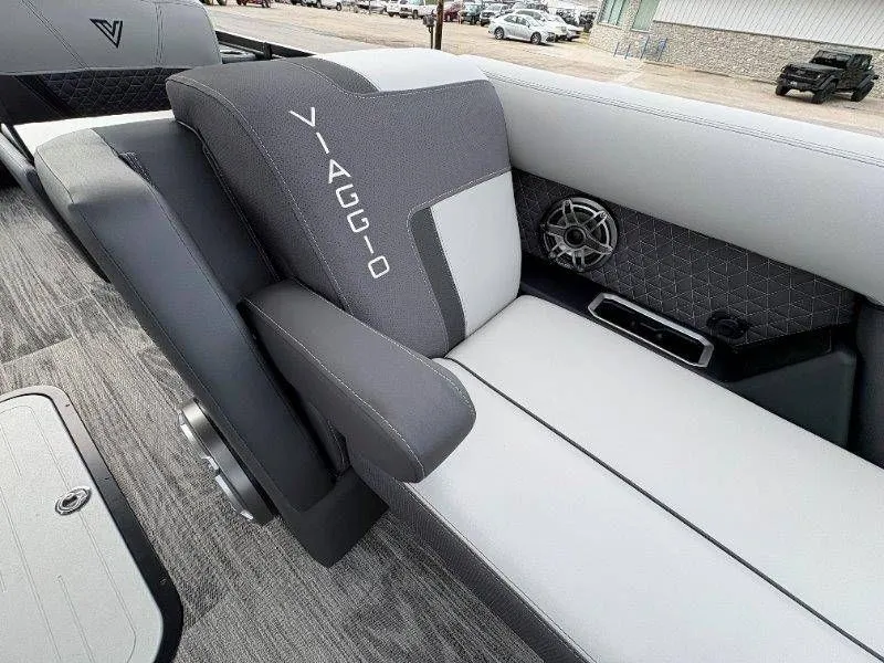 Slide: The Image of Viaggio Lago Z24S 2026 - 17