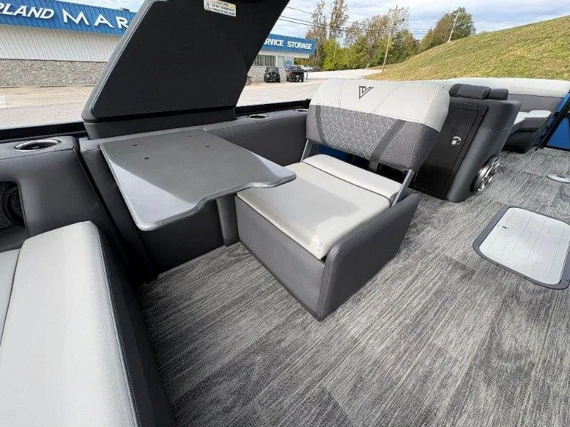 Slide: The Image of Viaggio Lago Z24S 2026 - 31