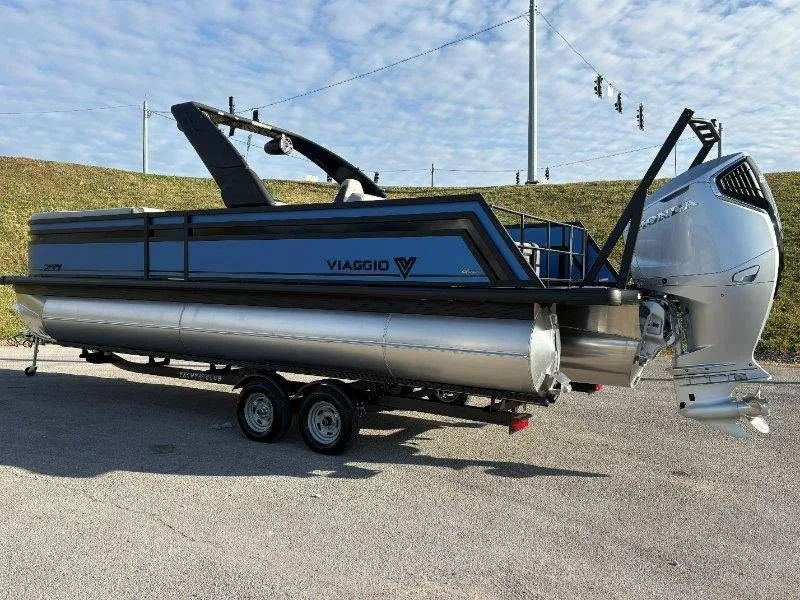 Slide: The Image of Viaggio Lago Z24S 2026 - 43