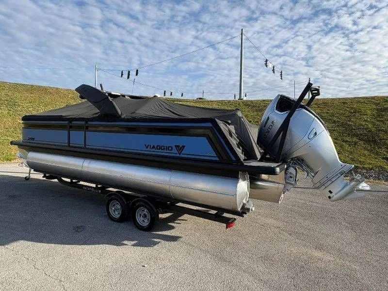 Slide: The Image of Viaggio Lago Z24S 2026 - 50