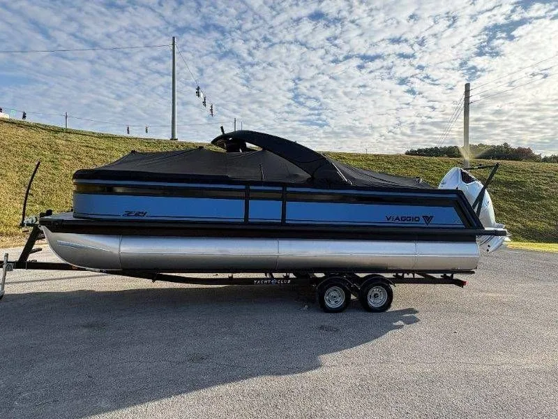 Slide: The Image of Viaggio Lago Z24S 2026 - 51