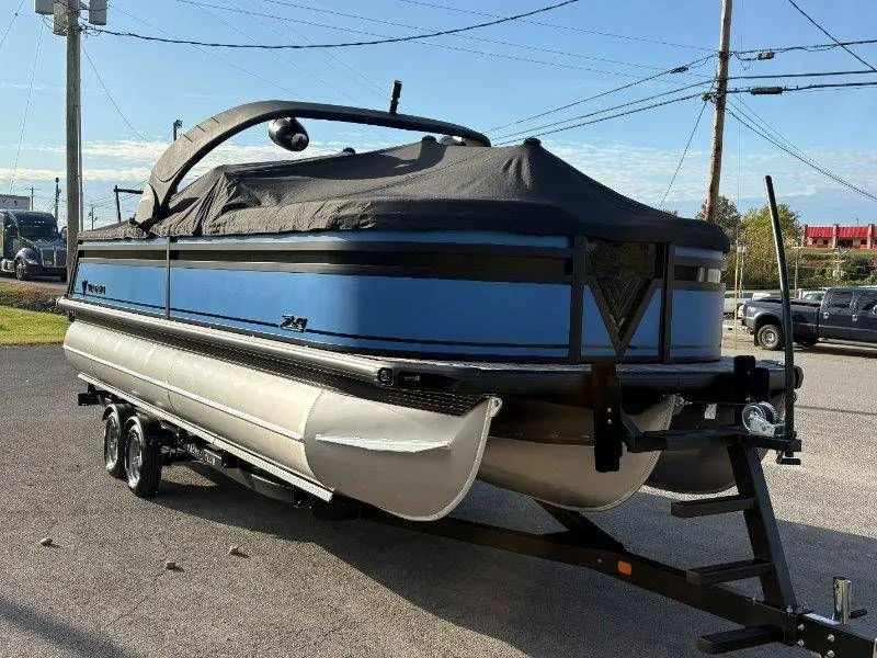 Slide: The Image of Viaggio Lago Z24S 2026 - 54