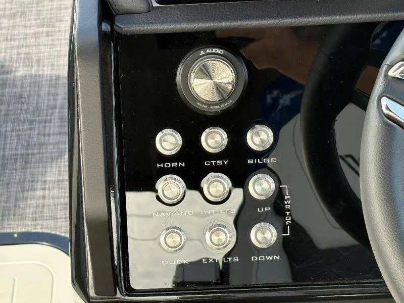 Slide: The Image of Viaggio Diamante D24S CC 2026 - 40