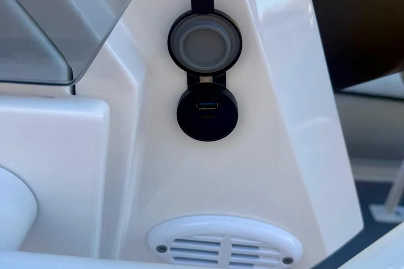 Slide: The Image of Fuel cap on 2025 Highfield Patrol 760 boat deck, featuring textured surface. - 23