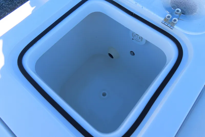 Slide: The Image of Livewell compartment on 2025 Sea Hunt Gamefish 27 Forward Seating boat. - 49