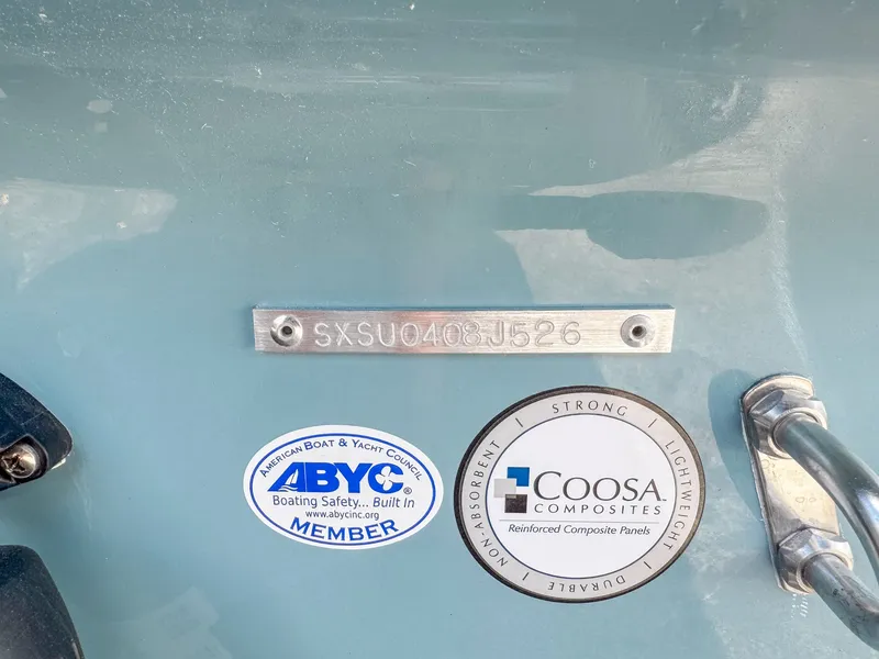 Slide: The Image of Sea Hunt Ultra 229 2026 - 12