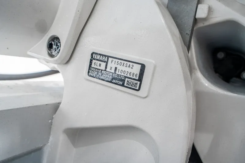 Slide: The Image of Sea Hunt Ultra 265 SE 2026 - 29