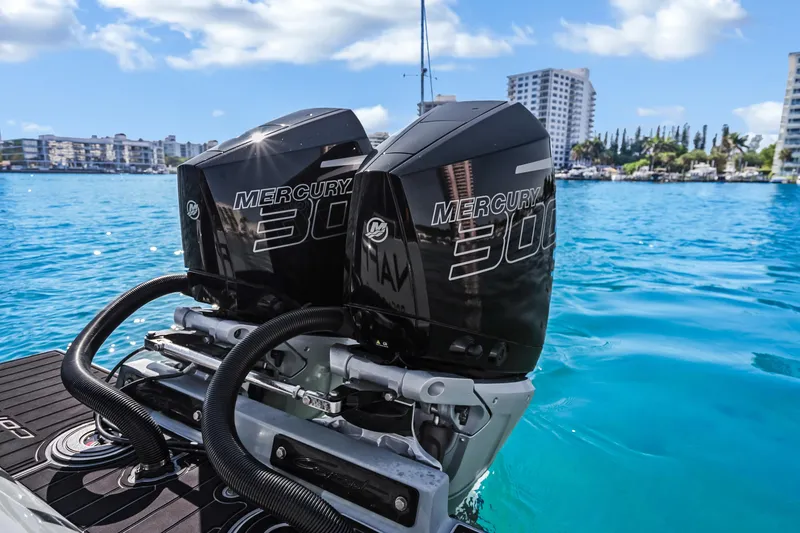 Slide: The Image of Mercury 300 V8 Verados - 3