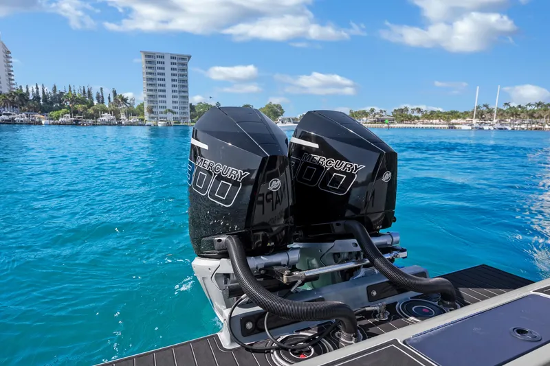 Slide: The Image of Transom  - 4