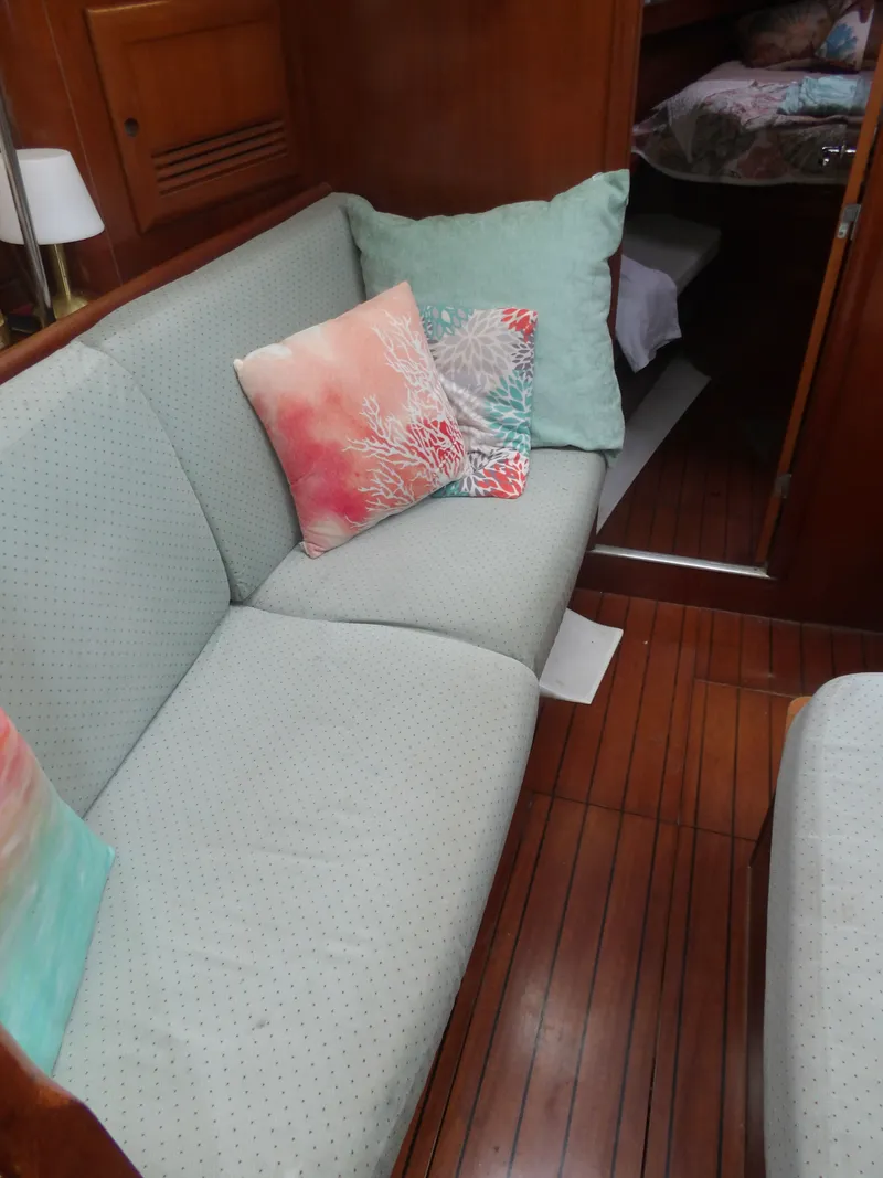 Slide: The Image of Beneteau Oceanis Clipper 423 2004 - 26