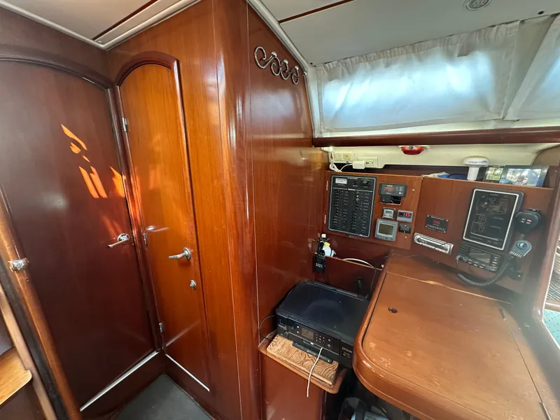 Slide: The Image of Beneteau Oceanis Clipper 423 2004 - 30