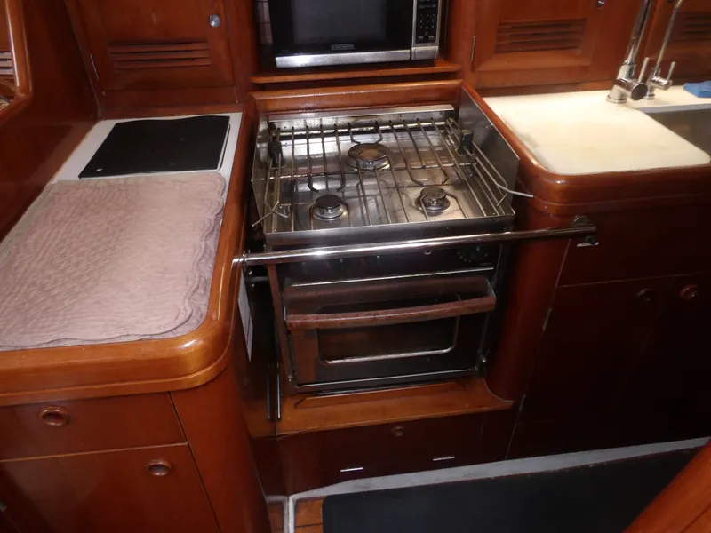 Slide: The Image of Beneteau Oceanis Clipper 423 2004 - 37