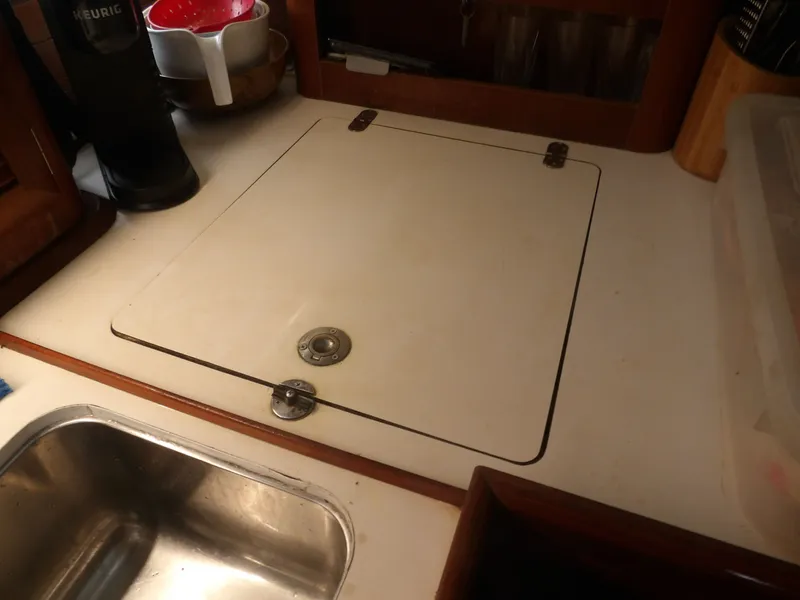 Slide: The Image of Beneteau Oceanis Clipper 423 2004 - 39