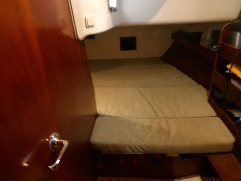 Slide: The Image of Beneteau Oceanis Clipper 423 2004 - 49