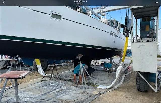 Slide: The Image of Beneteau Oceanis Clipper 423 2004 - 60