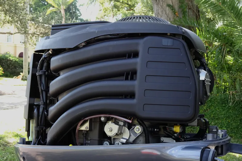 Slide: The Image of 2023 Sylvan Mirage Fish 820 Party Fish outboard motor, detailed view. - 25