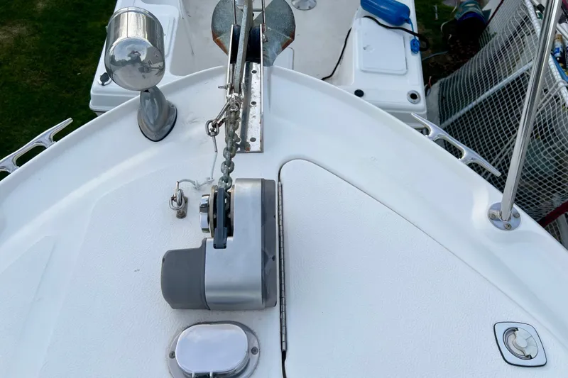 Slide: The Image of Bow of a 2000 Sea Ray 270 Sundancer with anchor and deck equipment. - 7