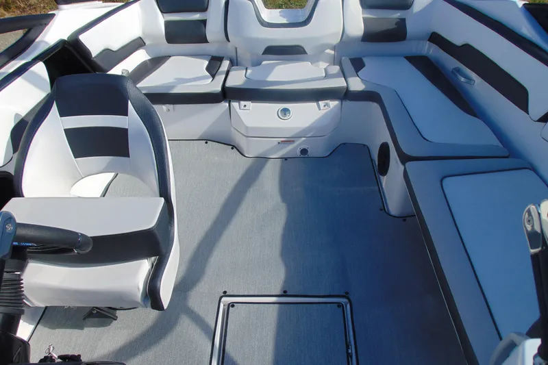 Slide: The Image of 2026 Yamaha Boats AR195 interior with sleek seating and modern design. - 11