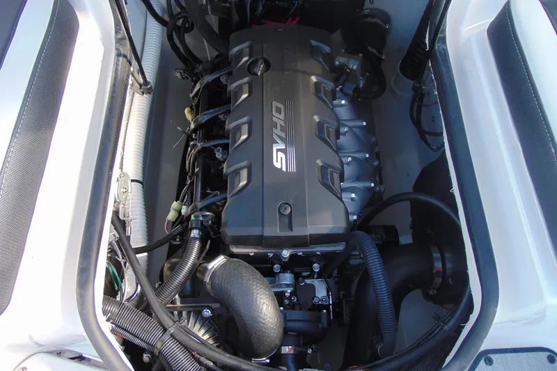 Slide: The Image of 2026 Yamaha Boats AR195 engine compartment showcasing powerful SVHO engine. - 14