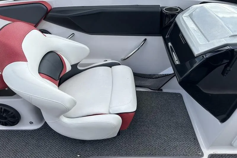 Slide: The Image of 2016 Scarab 195 H.O. boat interior with white and red seating. - 21