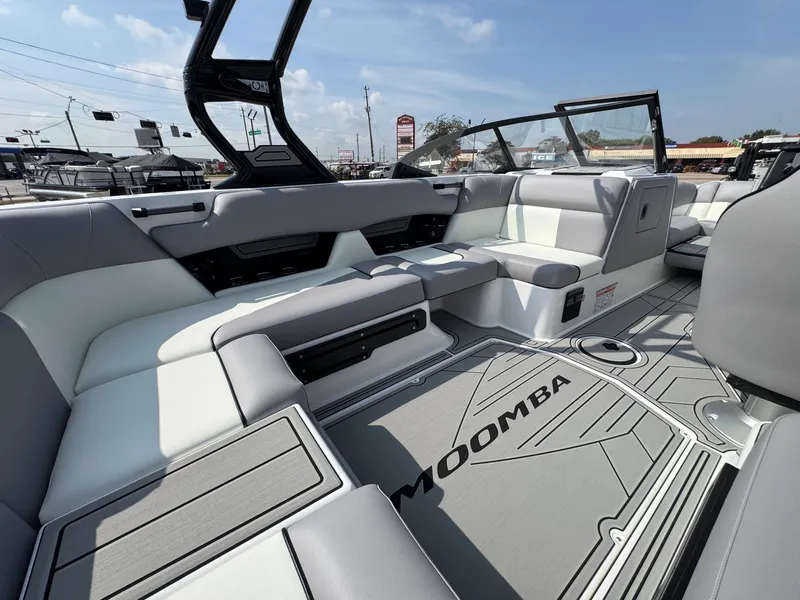 Slide: The Image of Moomba Craz 2026 - 18