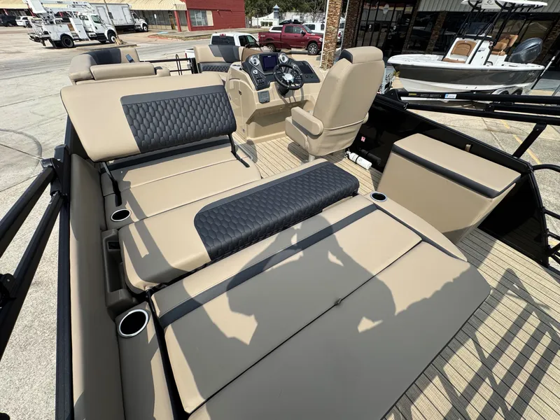 Slide: The Image of Sylvan L1 DLZ 2026 - 24