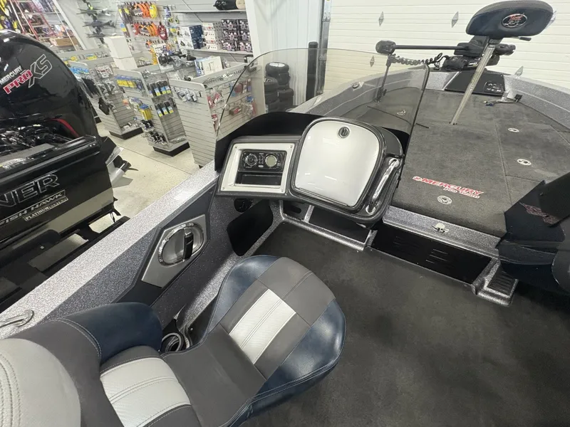 Slide: The Image of Ranger 621VS Fisherman 2013 - 24